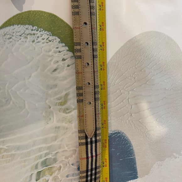 Beautiful Burberry belt with silver and gold buckle size S/M - Picture 4 of 9